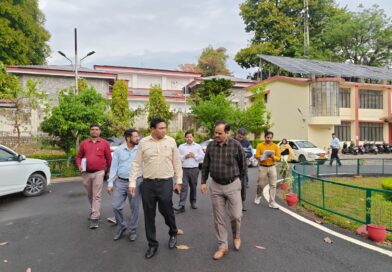 उत्तराखण्ड की अतिथि सुविधाओं को आधुनिक और आकर्षक बनाने की दिशा में महत्वपूर्ण कदम उठाया – लोक संस्कृति के साथ विकसित होगा मॉडर्न गेस्ट हाउस, आवास सचिव डॉ आर राजेश ने किया निरीक्षण
