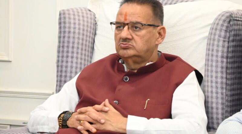 कैबिनेट मंत्री जोशी ने सुना प्रधानमंत्री  मोदी के मासिक रेडियो कार्यक्रम ‘मन की बात’ का 133वा संस्करण , कहा – यह देशवासियों के लिए प्रेरणा का एक अहम स्रोत 