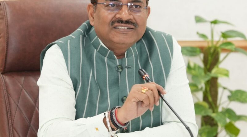 मुख्य सचिव  आनन्द बर्द्धन ने ली कुम्भ मेला – 2027 की तैयारियों को लेकर बैठक, निर्माण कार्यों के शासनादेश के विलम्ब पर जताई नाराजगी