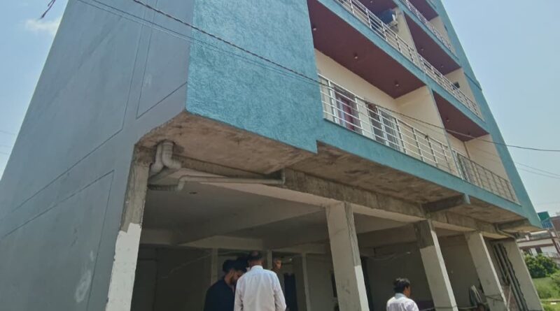 एमडीडीए ने   ऋषिकेश में अवैध बहुमंजिला निर्माणों पर  की ताबड़तोड़ कार्रवाई ,10 से अधिक निर्माण किए सील