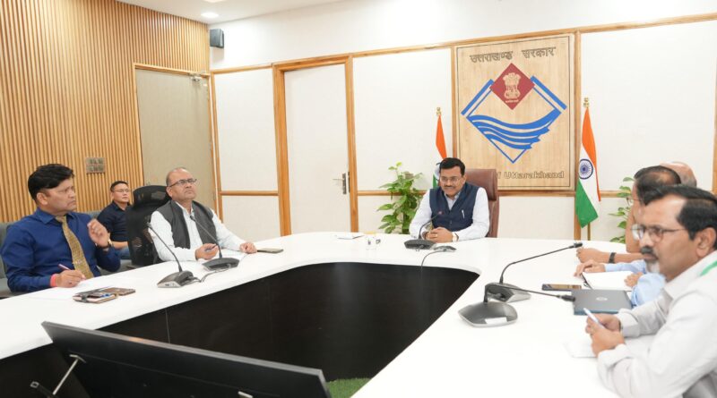 ग्लेशियर झीलों की प्रभावी निगरानी जरूरी : सीएस आनंद बर्द्धन, कहा – जल्द शुरू हो उपकरण लगाए जाने का कार्य