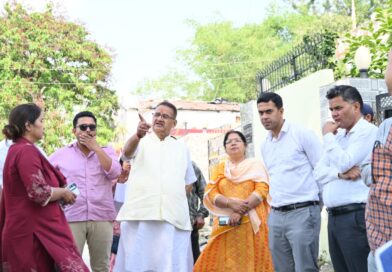 कैबिनेट मंत्री जोशी ने किया  अनारवाला-मालसी मोटर मार्ग पर चल रहे मरम्मत एवं सुधार कार्यों का निरीक्षण , कहा – सड़क मरम्मत कार्यों में तेजी लाई जाए