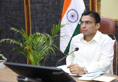 डीएम सविन बंसल का बड़ा एक्शन – बच्चों पर पिस्टल तानने वाले बिल्डर पुनीत अग्रवाल का शस्त्र लाइसेंस निरस्त ,जनपद से जिला बदर भी किया डीएम सविन बंसल का बड़ा एक्शन – बच्चों पर पिस्टल तानने वाले बिल्डर पुनीत अग्रवाल का शस्त्र लाइसेंस निरस्त ,जनपद से जिला बदर भी किया