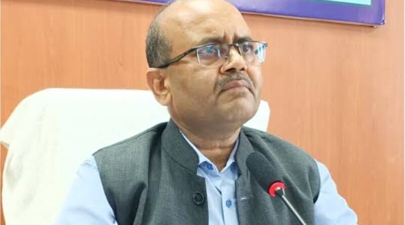सचिव आपदा प्रबंधन वीके सुमन ने उत्तराखंड के कई जनपदों में आए आंधी-तूफान और बारिश के बाद लिया स्थिति का जायजा , जरूरी दिशा- निर्देश किए जारी , 4 व 5 मई को अलर्ट रहने की हिदायत
