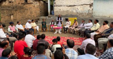 अपनों के बीच : भाजपा के प्रदेश मीडिया प्रभारी मनवीर चौहान ने तीन दिवसीय भ्रमण के दौरान यमुनोत्री क्षेत्र के कई गाँवों का किया दौरा, जन संवाद कर सुनी समस्याएं,ग्राम स्तर पर राज्य और केंद्र सरकार की संचालित योजनाओं की ली जानकारी