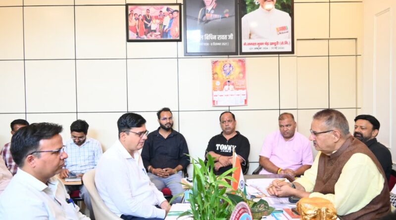 कैबिनेट मंत्री जोशी ने कहा – मसूरी विधानसभा क्षेत्र में सीवर लाइन व पेयजल समस्याओं के स्थायी समाधान को तेज गति से किए जाएं कार्य