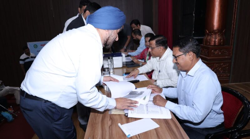 देहरादून महायोजना-2041 :  चौथे दिन सेक्टर-04 के नागरिकों और संगठनों ने रखे विकास से जुड़े सुझाव, MDDA VC बंशीधर तिवारी ने कहा –  आने वाले देहरादून का विजन डॉक्यूमेंट है” महायोजना