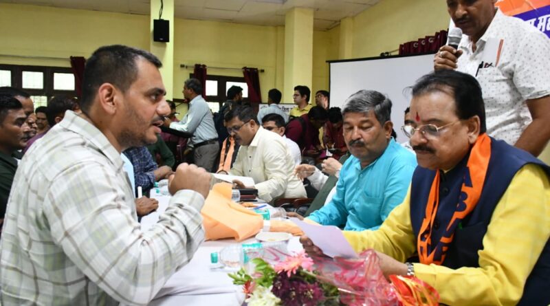 जन-जन की सरकार, जन-जन के द्वार’ अभियान –  सेवा पखवाड़ा के जनसेवा शिविरों में प्रदेशभर में 2,366 से ज्यादा नागरिक हुए लाभान्वित, शासन पहुंचा गांव-गांव