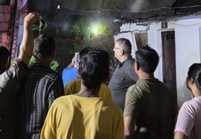 भारी बारिश के कारण विजय कॉलोनी की खाला बस्ती में दीवार ढहने से कई मकानों को नुकसान,कैबिनेट मंत्री जोशी मौके पर पहुंचे, लिया जायजा