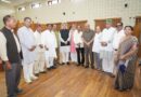 सीएम धामी से मुलाकात कर पूर्व विधायकों ने सर्वाधिक कार्यकाल पूर्ण करने पर दी बधाई व शुभकामनाएं,विभिन्न क्षेत्रों में किए जा रहे राज्य सरकार के कार्यों को सराहा