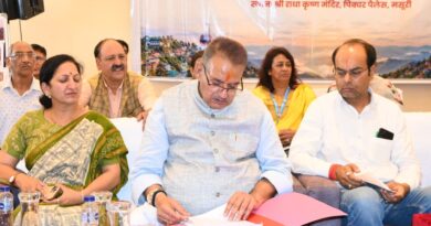 सेवा पखवाड़ा के बहुउद्देशीय शिविर में कैबिनेट मंत्री जोशी ने सुनी जन समस्याएं, अधिकांश का मौके पर किया निस्तारण
