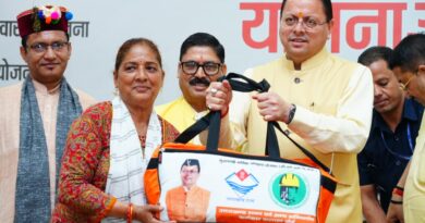 मुख्यमंत्री  पुष्कर  धामी ने कहा – सरकार श्रमिक कल्याण के लिए संकल्पबद्ध होकर  कर रही कार्य, अनेक योजनाएं की जा रही संचालित