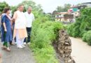 कैबिनेट मंत्री जोशी ने किया मसूरी विधानसभा क्षेत्र के प्रभावित इलाकों का दौरा, स्थलीय निरीक्षण कर लिया बारिश से हुए नुकसान का जायजा