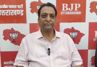 राजनैतिक अवसर मानकर बाँटने की कोशिश मे है कांग्रेस: विनोद चमोली, कहा – छुआछूत और जातिवाद के नाम पर भ्रम फैलाना दुर्भाग्यपूर्ण 