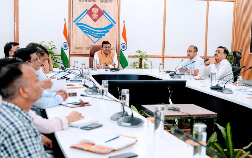 मादक पदार्थों से सम्बन्धित सभी मामलों का शीघ्र करें निस्तारण : सीएस आनंद बर्द्धन,  कहा – सप्लाई चैन तोड़े जाने के लिए महत्त्वपूर्ण कदम उठाएं