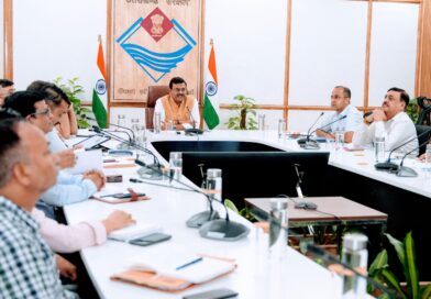 मादक पदार्थों से सम्बन्धित सभी मामलों का शीघ्र करें निस्तारण : सीएस आनंद बर्द्धन,  कहा – सप्लाई चैन तोड़े जाने के लिए महत्त्वपूर्ण कदम उठाएं
