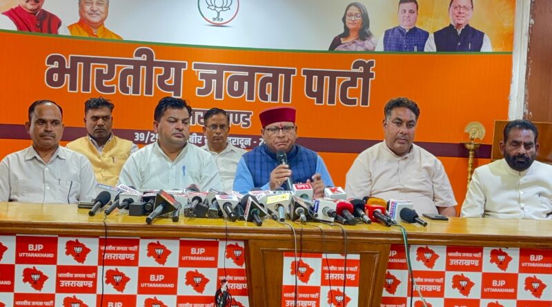 कांग्रेस को भ्रम फैलाने के बजाय सामाजिक सौहार्द की चिंता करनी चाहिए : खजान दास, कहा – दलित अपमान का झूठ फैलाकर, कांग्रेस देवभूमि का माहौल और छवि कर रही खराब 