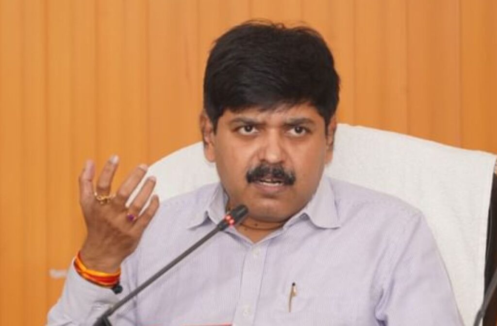 यूआईआईडीबी को 7,000 बीघा भूमि आवंटित किए जाने की बात तथ्यात्मक रूप से गलत, अब तक मात्र 45 एकड़ भूमि ही बोर्ड को उपलब्ध : मीनाक्षी सुंदरम