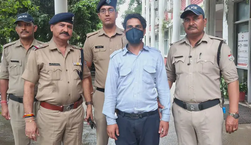राजधानी देहरादून में बुजुर्ग महिला के हत्याकांड का पुलिस ने 12 घंटों के अंदर किया खुलासा ,  नौकर निकला आरोपी
