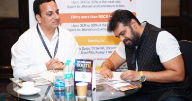 चेन्नई में आयोजित ‘इंडिया इंटरनेशनल फिल्म टूरिज्म कॉन्क्लेव में उत्तराखंड फिल्म नीति की हुई सराहना-उत्तराखंड फिल्म विकास परिषद् के नोडल अधिकारी  के.एस. चौहान ने   तमिल फिल्म इंडस्ट्री के प्रोड्यूसर्स एवं डायरेक्टर्स के साथ की वन-टू-वन मीटिंग