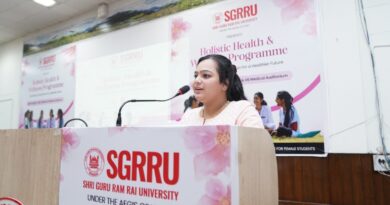 महिला स्वास्थ्य, मानसिक स्वास्थ्य, त्वचा, पोषण और योग पर विशेषज्ञ चिकित्सकों ने साझा किए महत्वपूर्ण टिप्स –  हैल्थ मंत्र से सशक्त हुईं श्री गुरु राम राय    विश्वविद्यालय में छात्राएं 