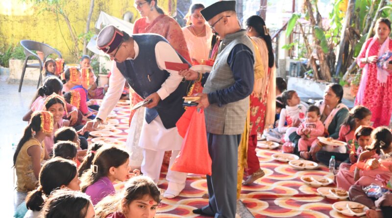 शारदीय नवरात्रि की महानवमी पर कैबिनेट मंत्री जोशी ने किया 151 कन्याओं का पूजन , कहा -यह पर्व भारतीय संस्कृति की महान परंपराओं, आस्था और श्रद्धा का प्रतीक