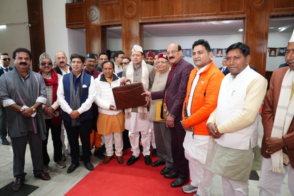गैरसैंण विधानसभा सत्र – आयुष्मान और गोल्डन कार्ड के लिए 225 करोड़, शिक्षा और युवा कल्याण की योजनाओं को भी अनुपूरक बजट में जगह